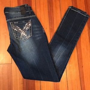 Vanity Jeans in Harlow